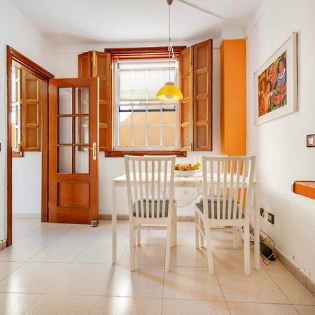 Remarkable 2-Bed House In Arona Arona  Exterior foto
